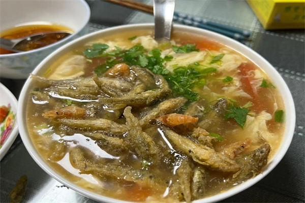 王家小鱼汤