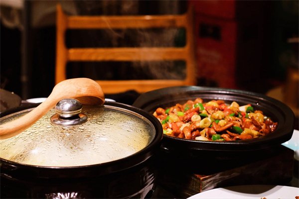 福瑞鸿食为天