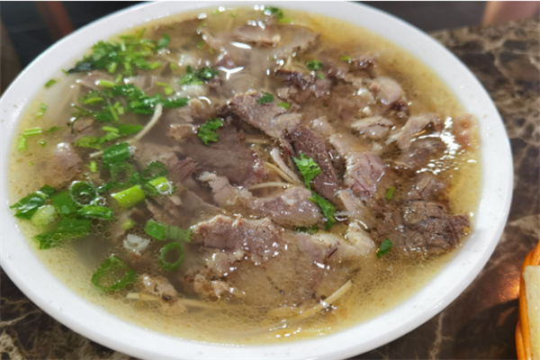 九龙天香牛肉汤