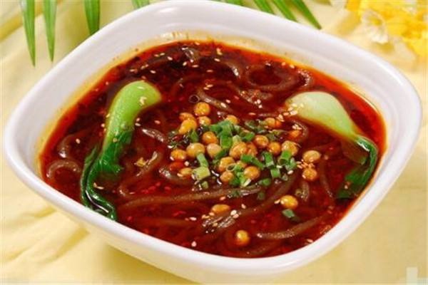 麻太吉鲜香酸辣粉加盟