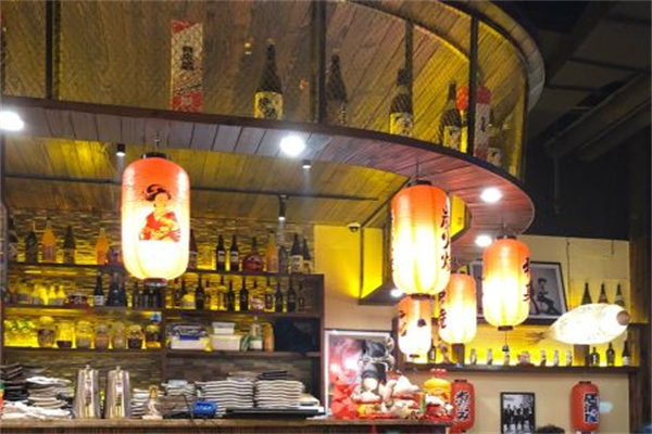 披头士串烧日本料理