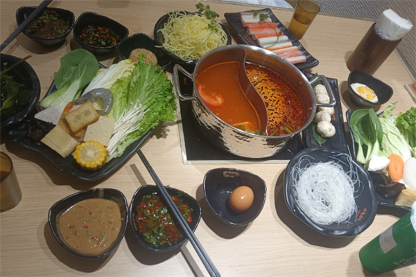 呷哺呷煮呷烫