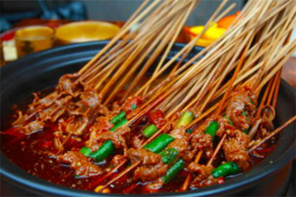 串签麻辣烫锅 串签麻辣烫锅