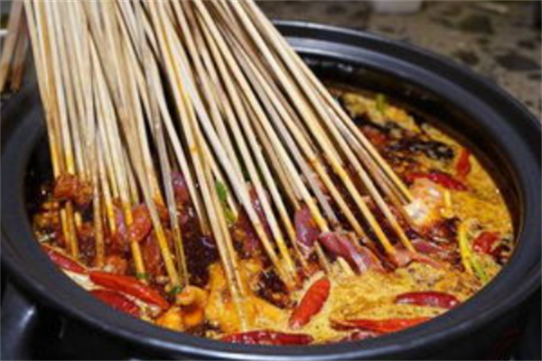 串签麻辣烫锅 串签麻辣烫锅