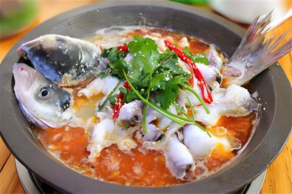 杨柳湖石锅鱼