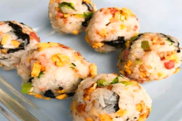 叶子饭团 叶子饭团