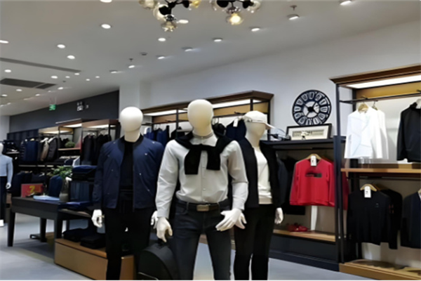 保罗贵族品牌服装