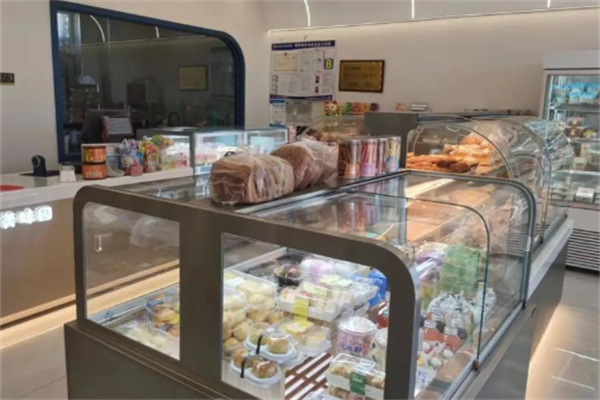 美味园蛋糕店