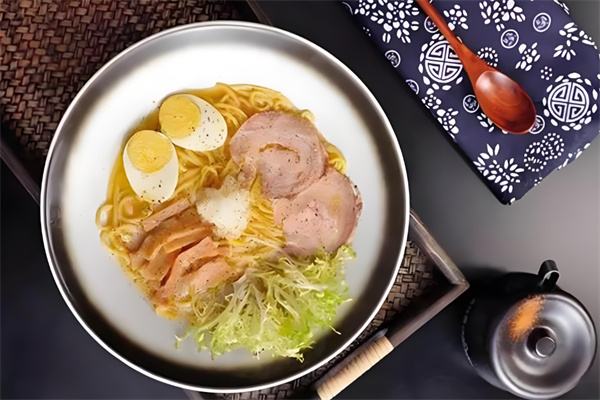 樱莺拉面
