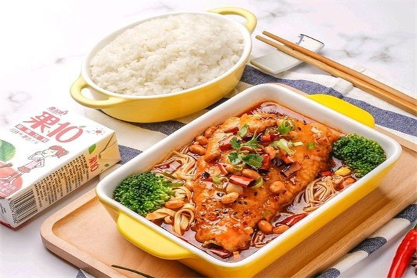 渝小渔烤鱼饭加盟