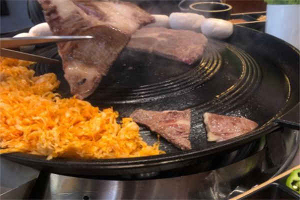 锅盖烤肉 锅盖烤肉
