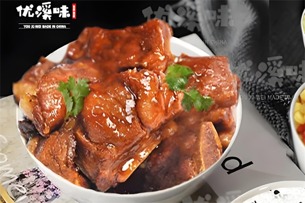 优溪味牛焖饭加盟