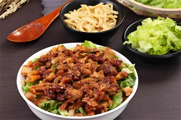 齐品烤肉拌饭