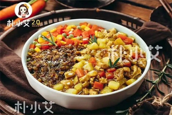 朴小艾特色烤肉拌饭