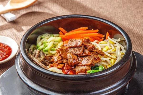 喜东来石锅拌饭