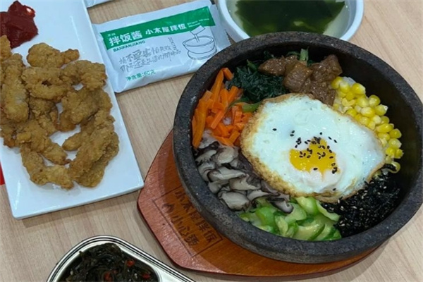 小寨石锅拌饭