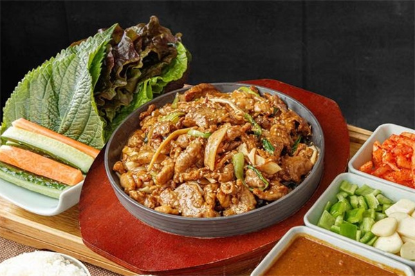 小寨石锅拌饭