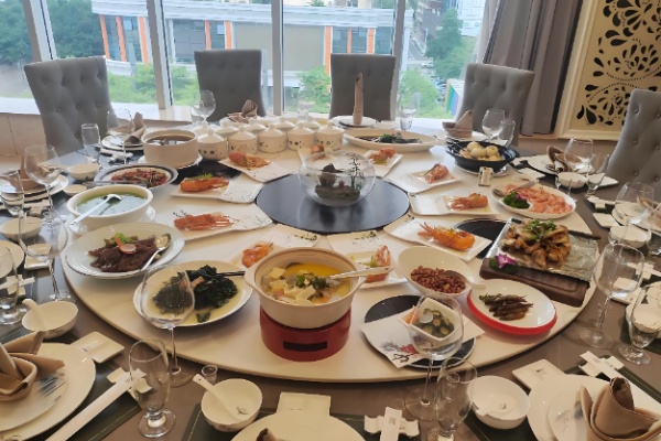 金盛福 金盛福