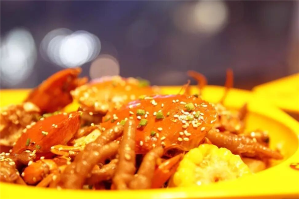 吉吉家肉蟹煲