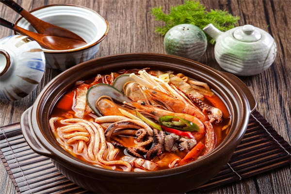 云香源过桥米线
