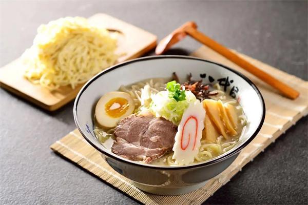 赞吉拉面
