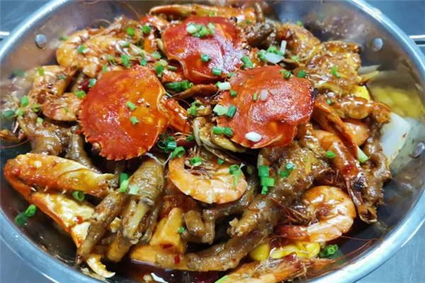 翼加依肉蟹煲