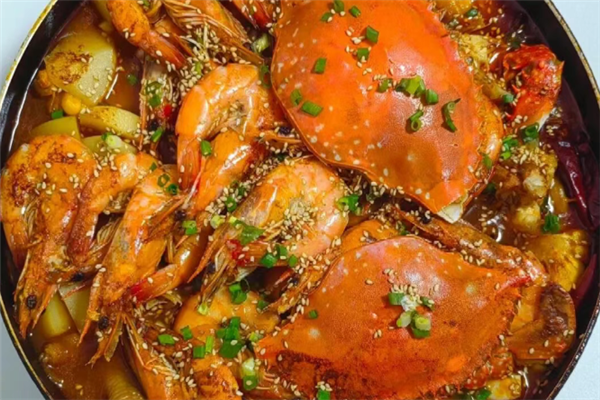 胖巴依肉蟹煲
