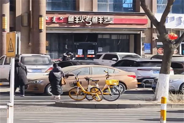 鲜烤鲜麦面包坊