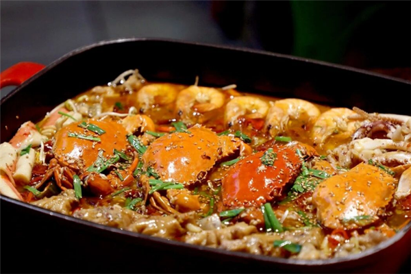 小鬼肉蟹煲