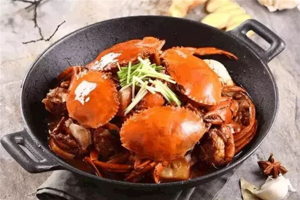 蟹味美肉蟹煲