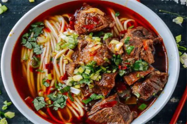 晨尚牛肉面馆 晨尚牛肉面馆