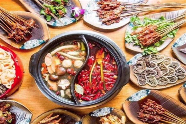 鼎留香火锅串串中的快餐 鼎留香火锅串串中的快餐
