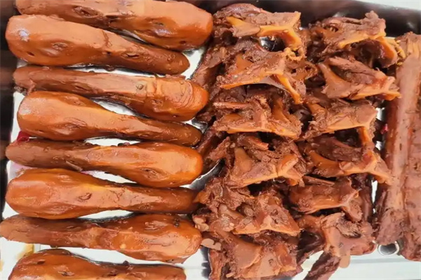 周汉鸭麻辣货