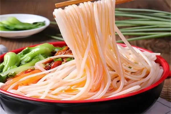 周师傅过桥米线
