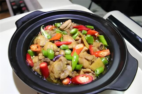 润德祥黄焖鸡米饭加盟