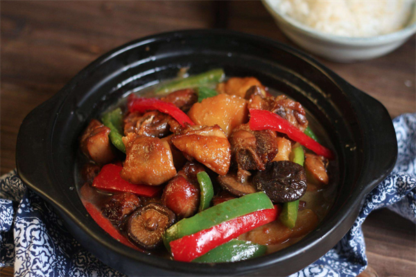 天外鲜花甲粉黄焖鸡米饭加盟