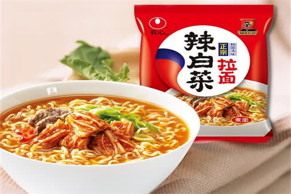 农心石锅牛肉拉面