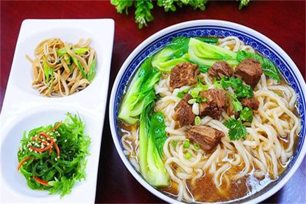 牛来啰大碗牛肉面