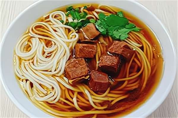 麦味道台湾大师牛肉面