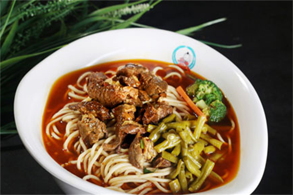 六德源牛肉拉面 六德源牛肉拉面