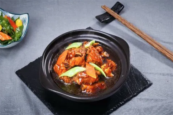 优味黄焖鸡米饭