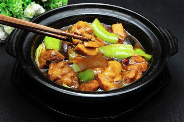 中肴黄焖鸡米饭