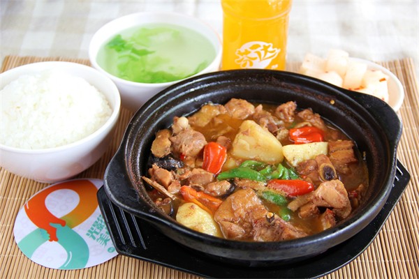 林子黄焖鸡米饭
