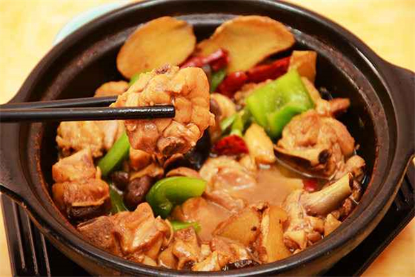 林子黄焖鸡米饭