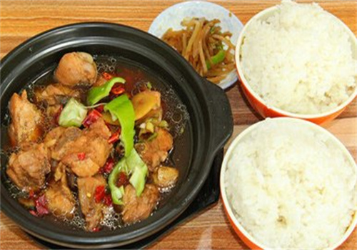 粒粒香黄焖鸡米饭