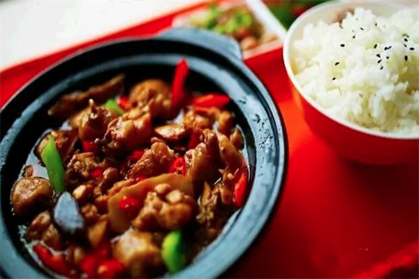 奔跑吧黄焖鸡米饭