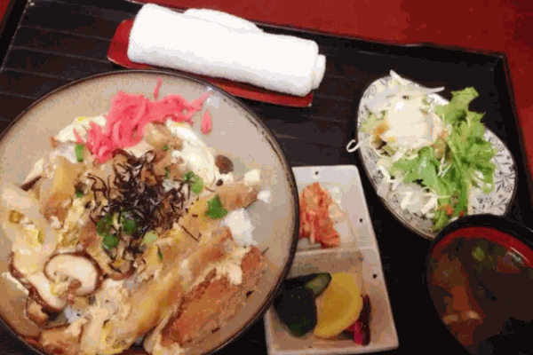 胜代日本料理 胜代日本料理