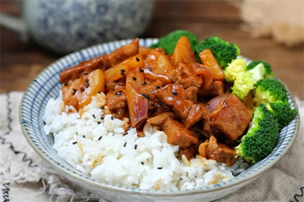 恶魔肉肉饭