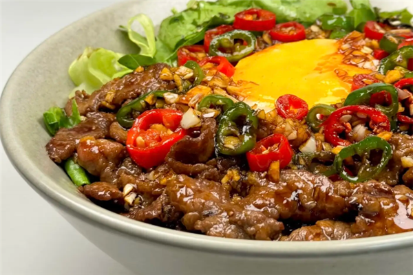 华少牛肉饭 华少牛肉饭