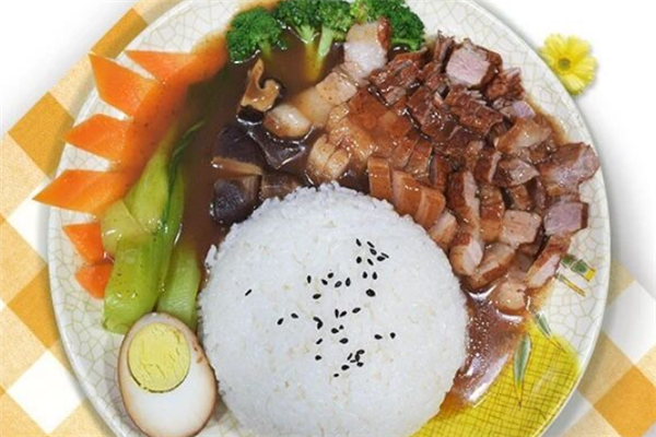 小马哥招牌卤肉饭
